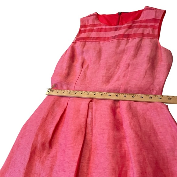 Elie Tahari Daisy Linen Blend Dress
Sleeveless Coral with Sheer Stripes-Size 10 - Picture 10 of 14
